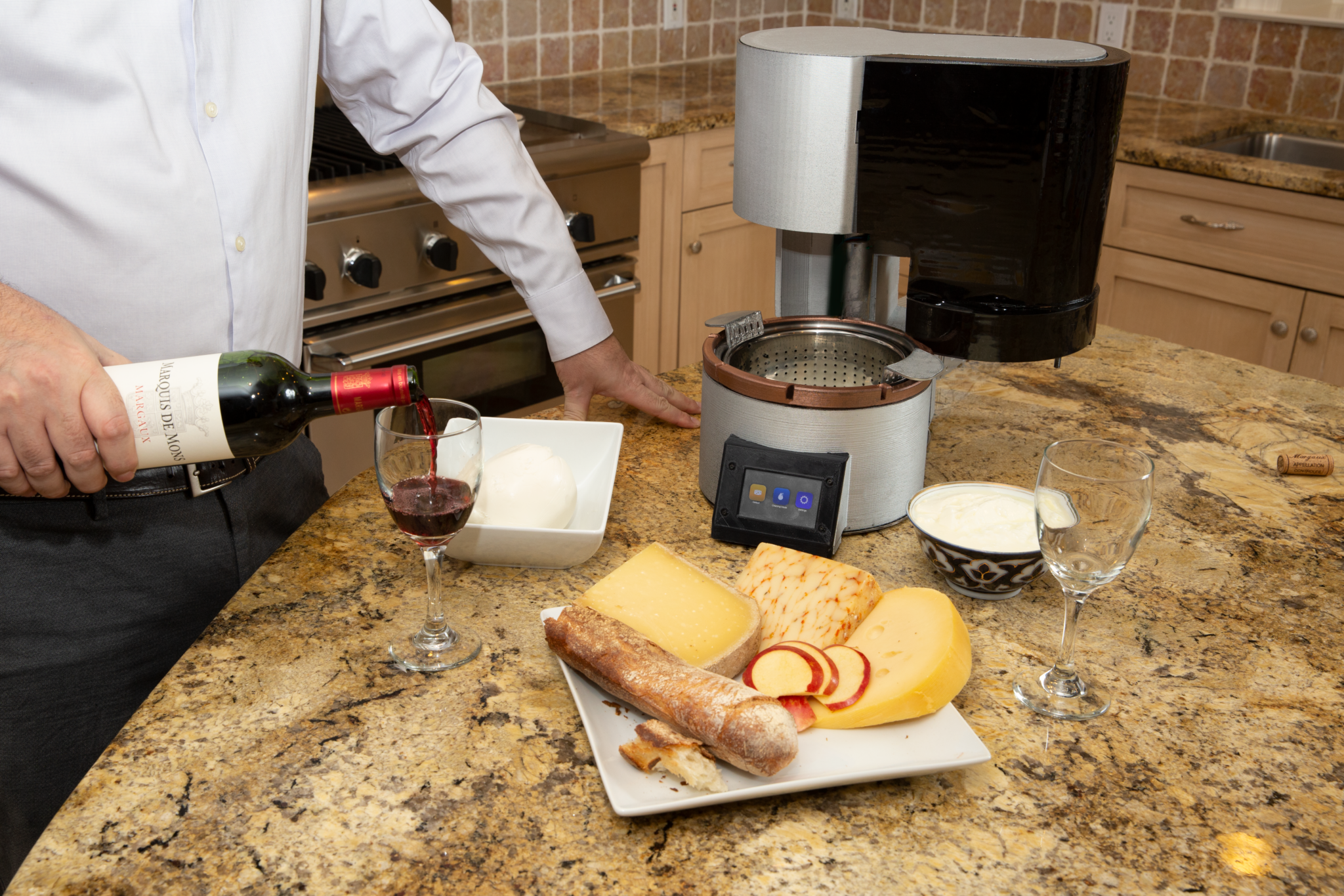 fromaggio  The World's First SMART Home Cheese Making Machine by Fromaggio